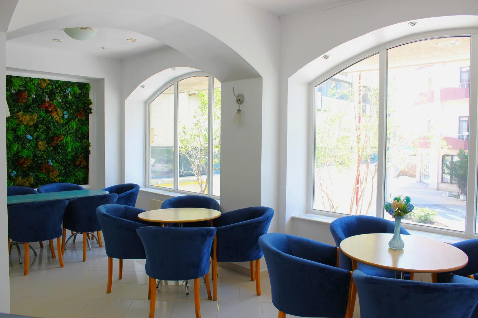 Briza Boutique Hotel Mamaia Extérieur photo